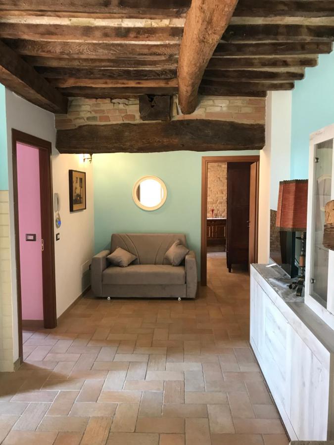 Casa Vacanze Pozzo Della Polenta Corinaldo Exterior photo